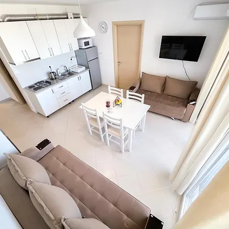 Apartamento White Golem (Tirana)